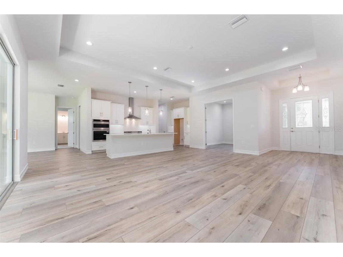 3926 Southern Valley Loop Brooksville FL 34601 TB8369271 image6