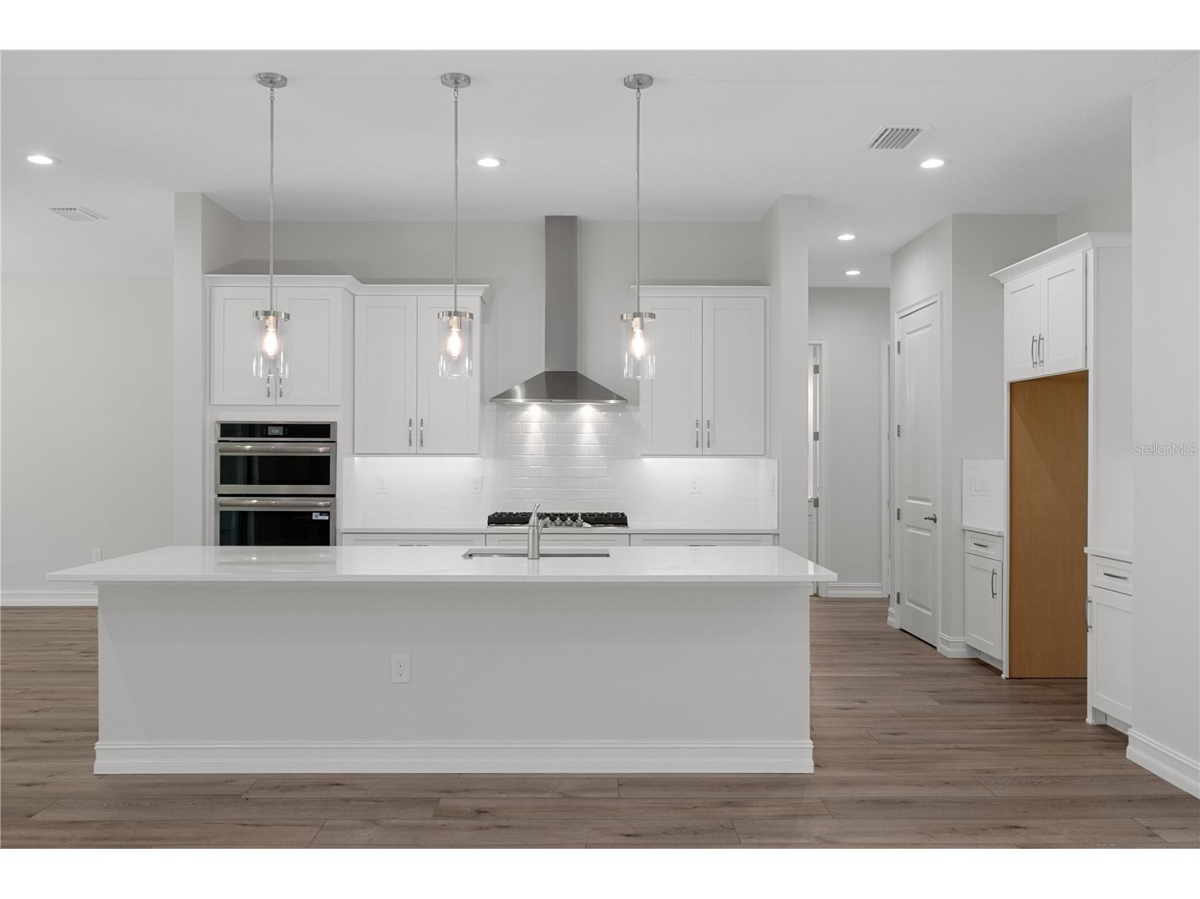 3926 Southern Valley Loop Brooksville FL 34601 W7887475 image15