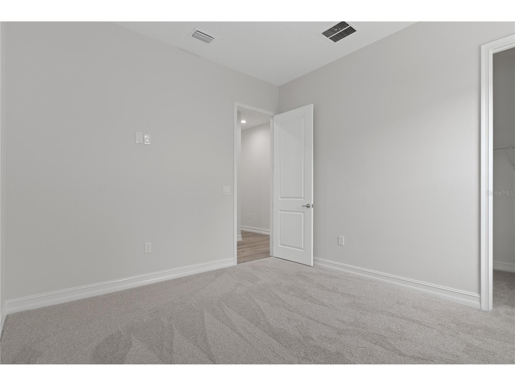 3926 Southern Valley Loop Brooksville FL 34601 W7887475 image42