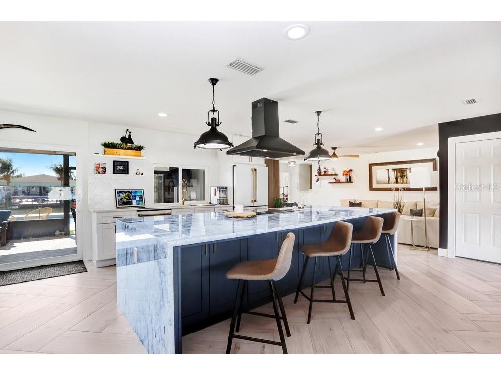 3926 Venetian Way Tampa FL 33634 TB8497333 image6