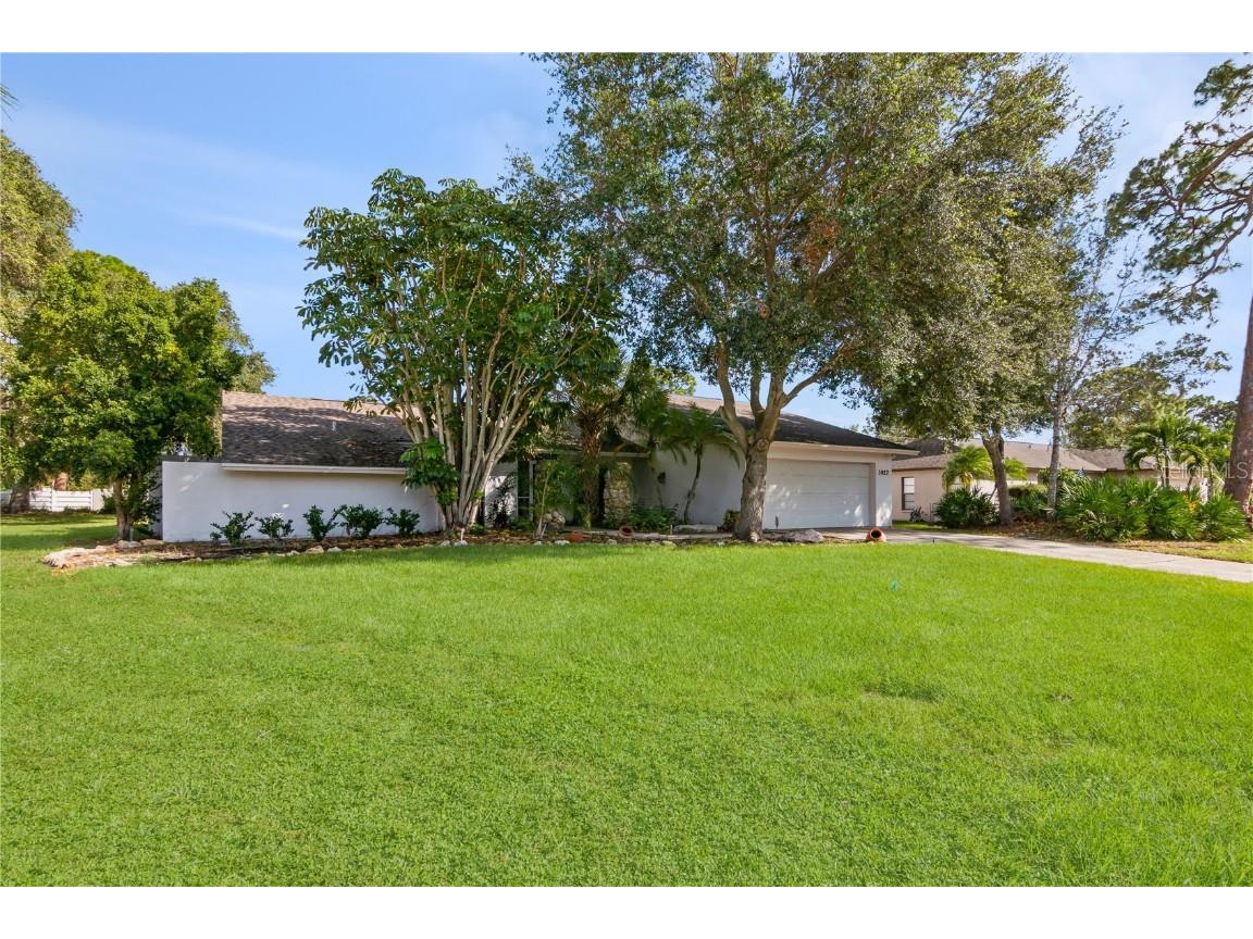 3927 Country View Lane Sarasota FL 34233 A4552030 image1
