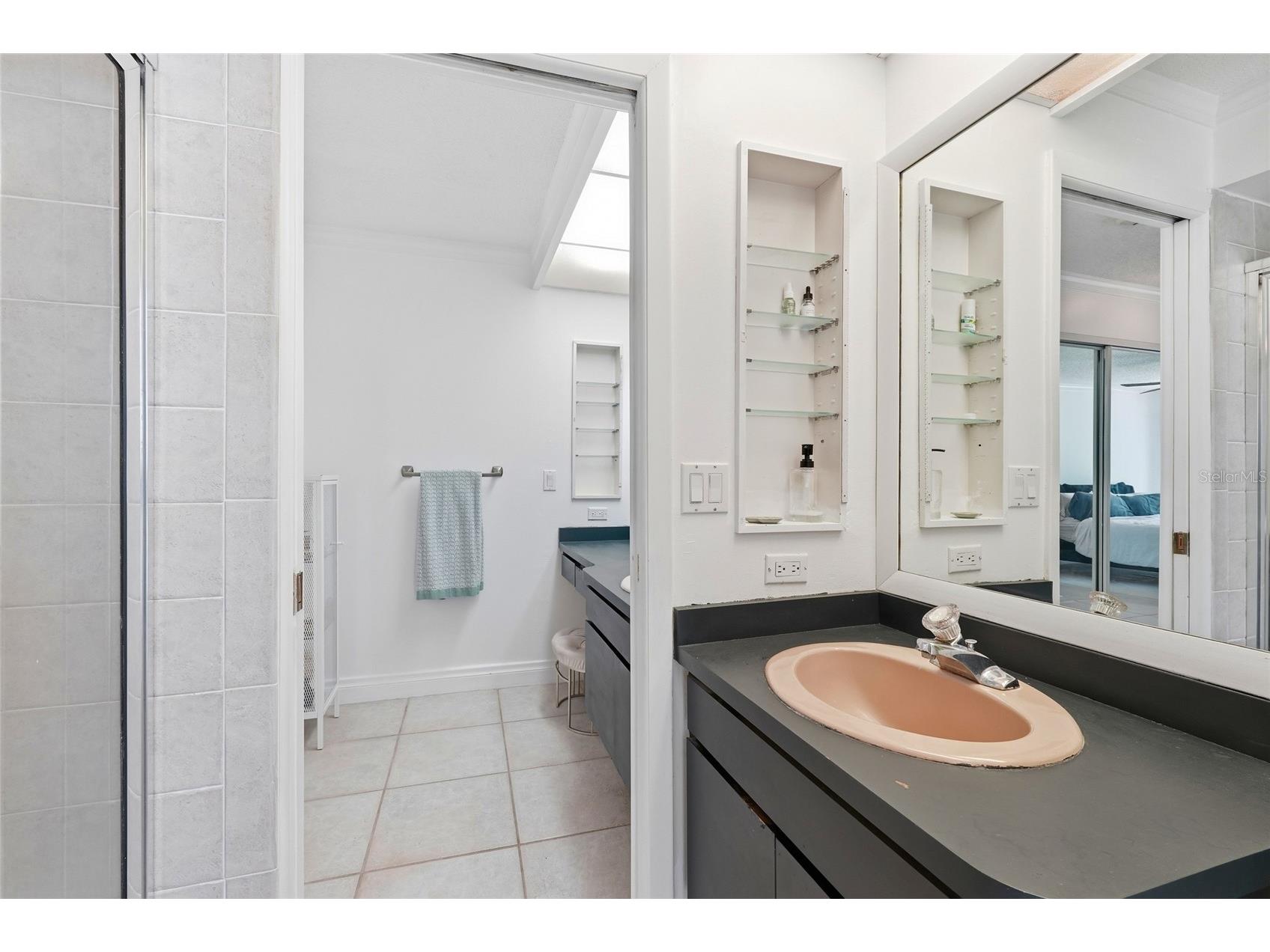 3927 Country View Lane Sarasota FL 34233 A4690240 image19