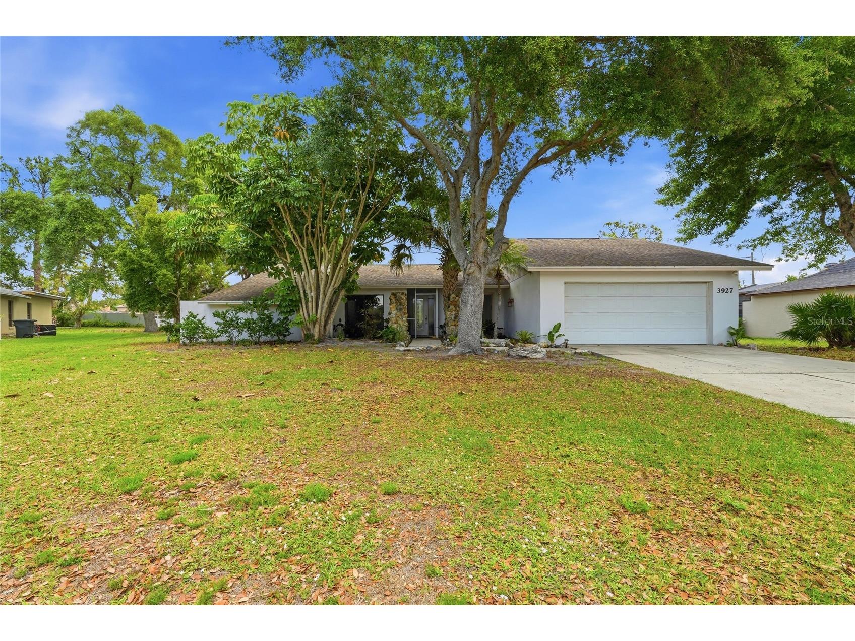 3927 Country View Lane Sarasota FL 34233 A4690240 image2