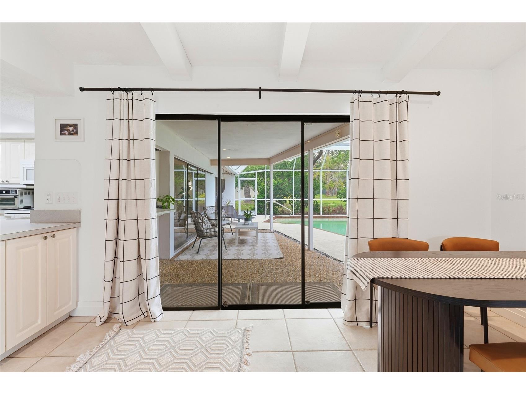 3927 Country View Lane Sarasota FL 34233 A4690240 image29