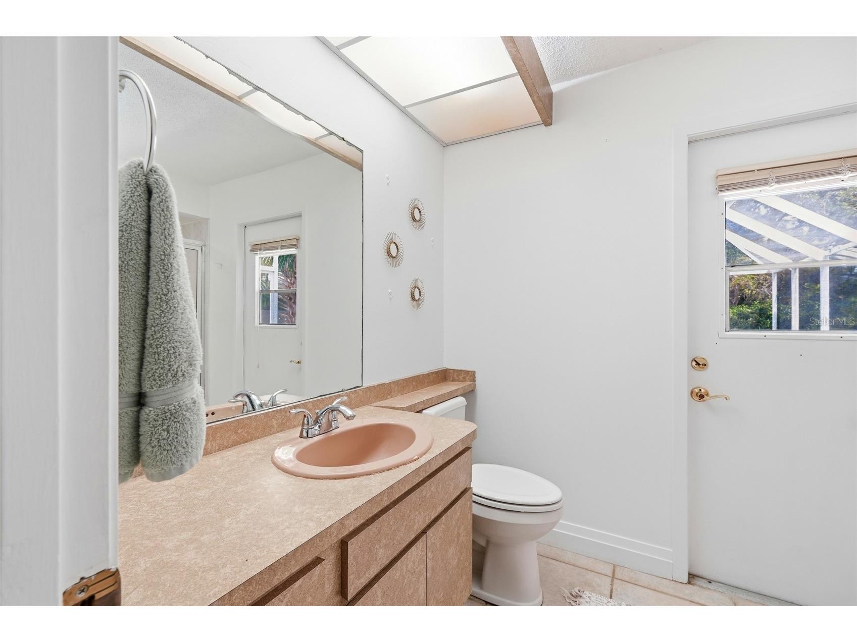 3927 Country View Lane Sarasota FL 34233 A4690240 image34