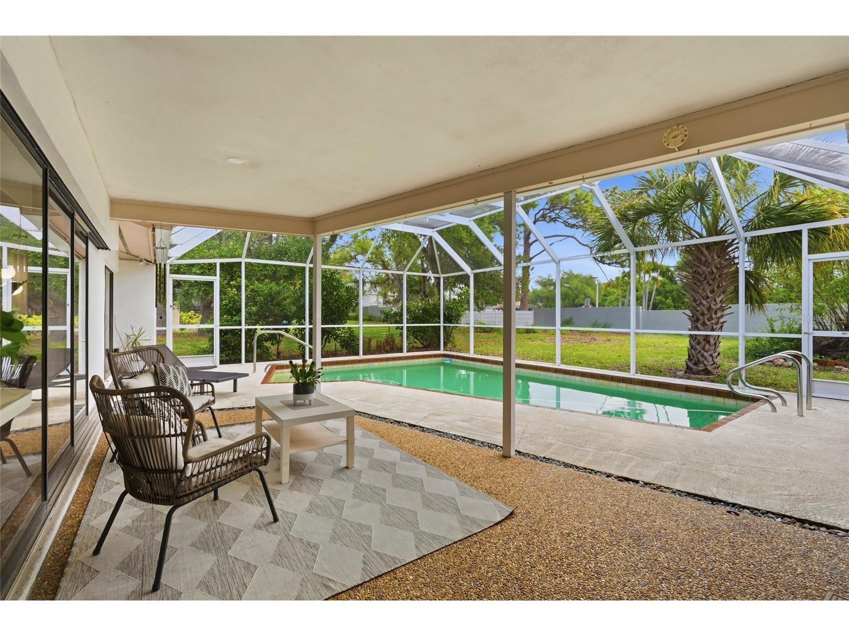 3927 Country View Lane Sarasota FL 34233 A4690240 image42