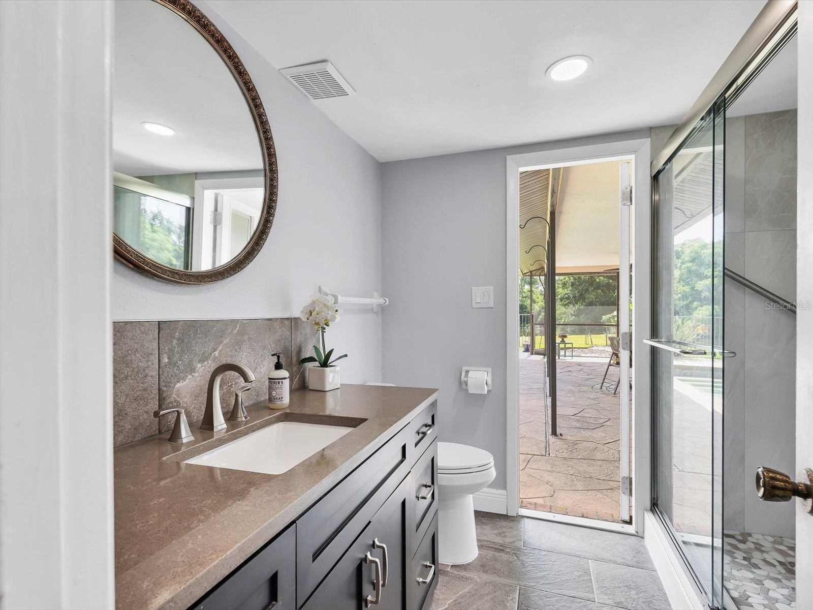 3927 Desoto Road Sarasota FL 34235 A4689010 image37
