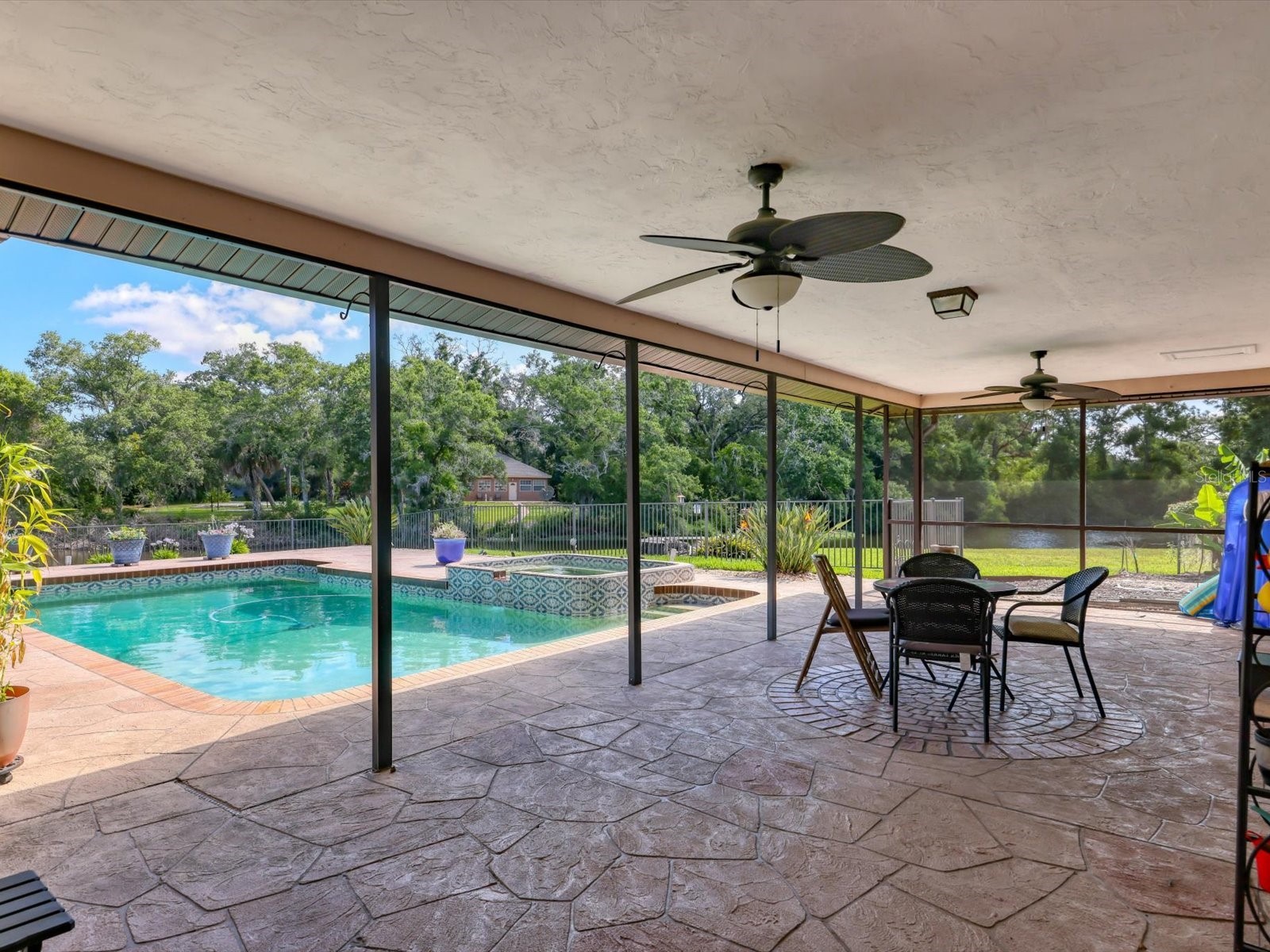 3927 Desoto Road Sarasota FL 34235 A4689010 image43