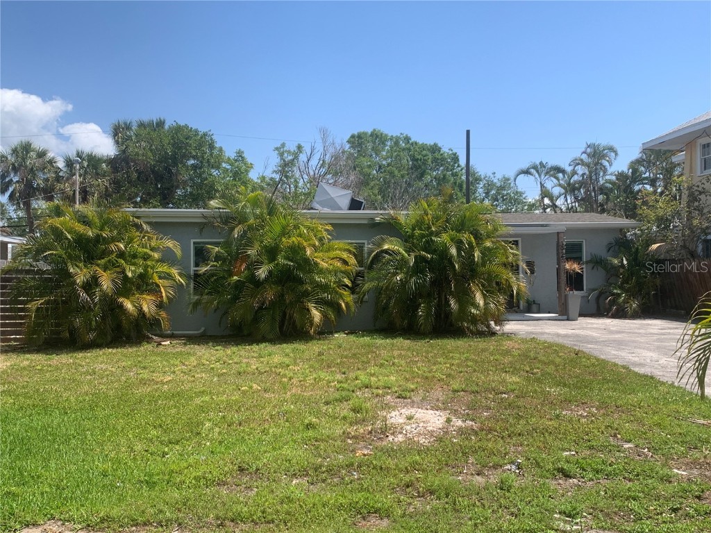 3927 Huntington Street NE Saint Petersburg FL 33703 TB8402592 image1