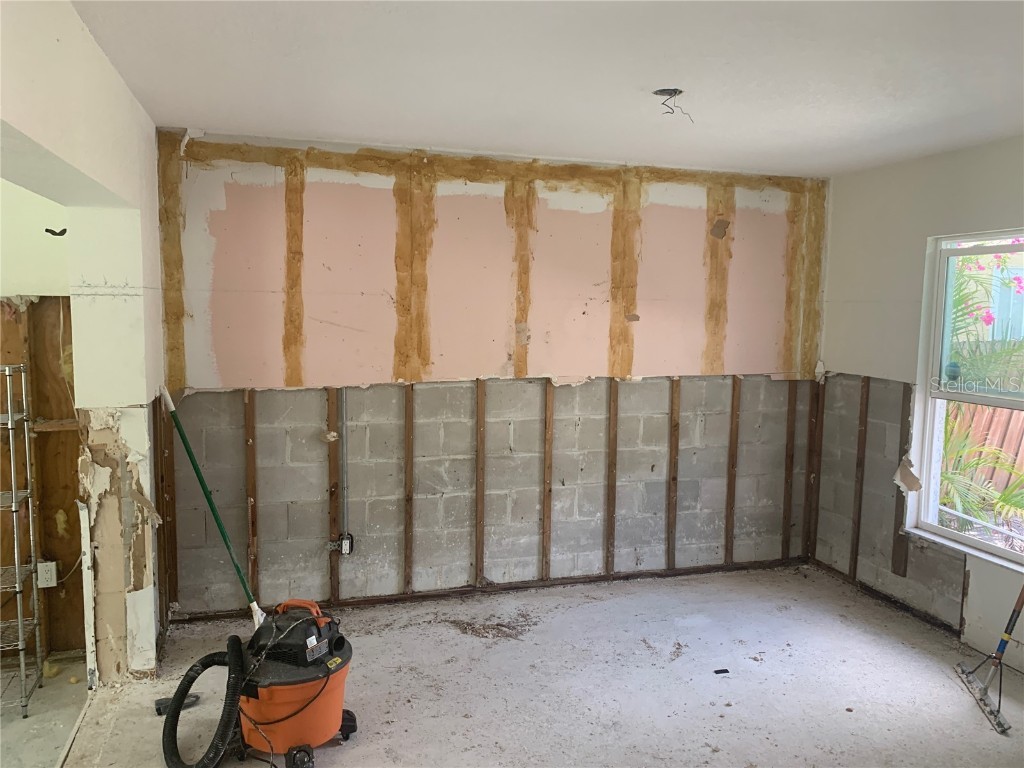 3927 Huntington Street NE Saint Petersburg FL 33703 TB8402592 image8