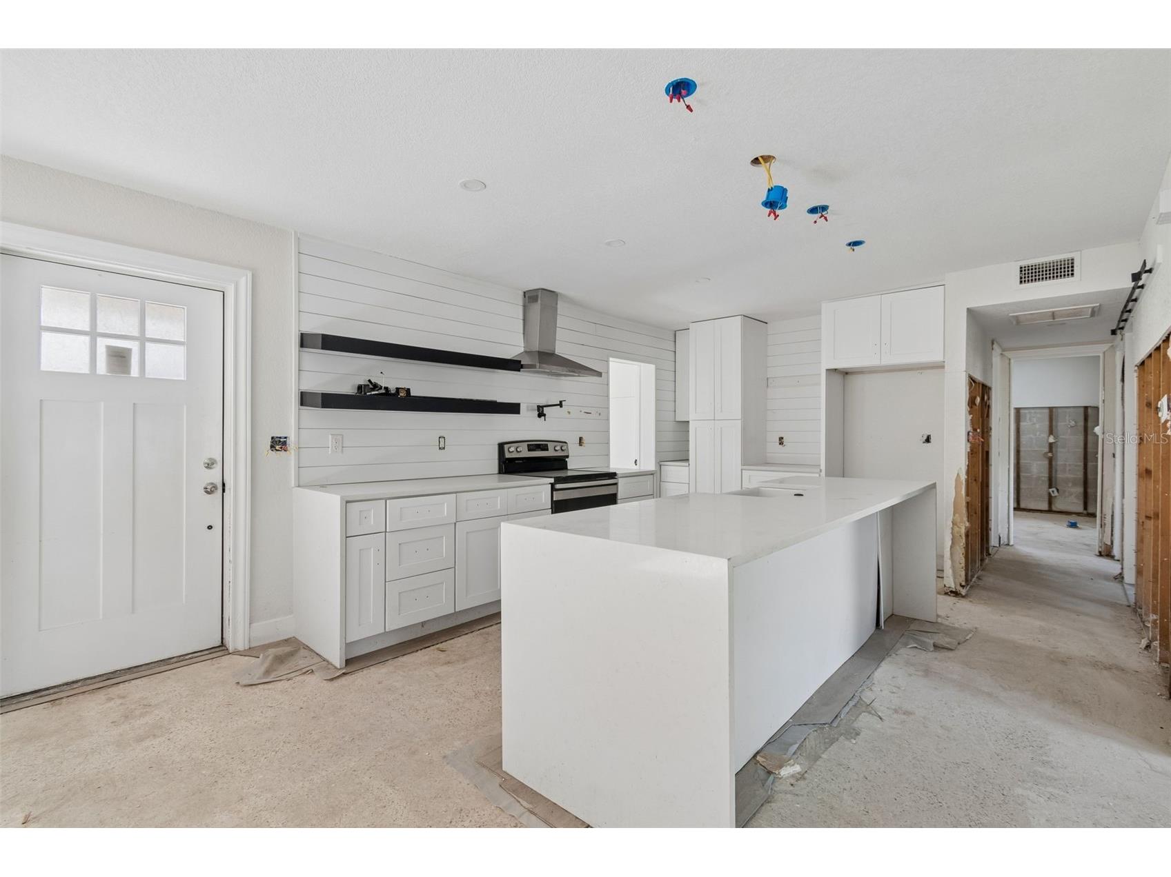 3927 Huntington Street NE Saint Petersburg FL 33703 TB8519514 image4