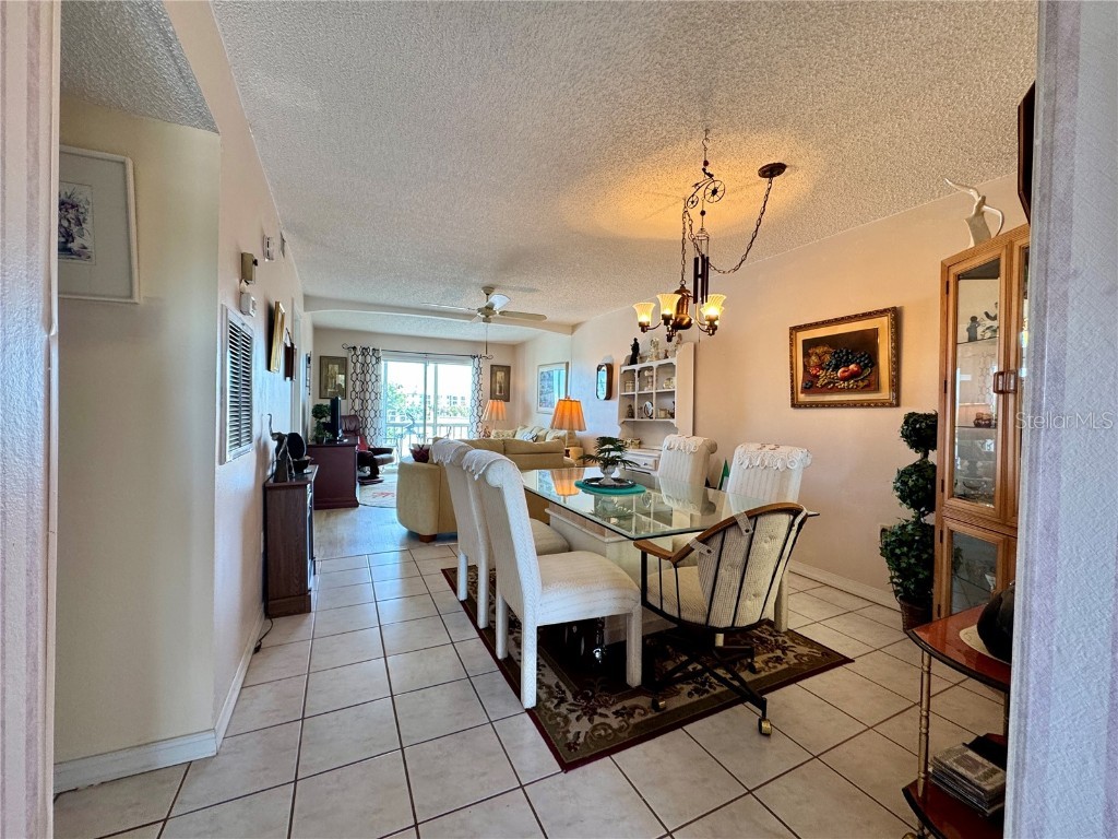 3927 Lake Bayshore Drive #F312 Bradenton FL 34205 A4669571 image4