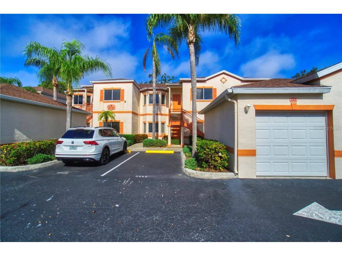 3927 Mediterranea Circle #222 Sarasota FL 34233 A4633936 image1