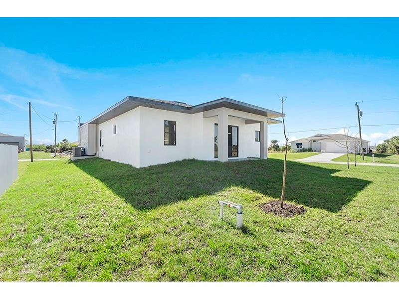 3927 NW 38th Street Cape Coral FL 33993 O6402672 image37