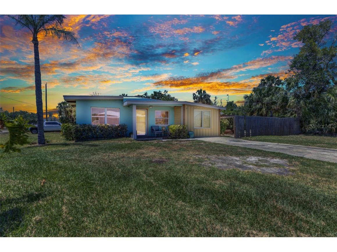 3927 Vasco Street Punta Gorda FL 33950 C7509301 image1