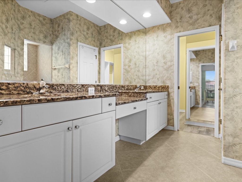 3927 Whispering Oaks Drive North Port FL 34287 D6143338 image28