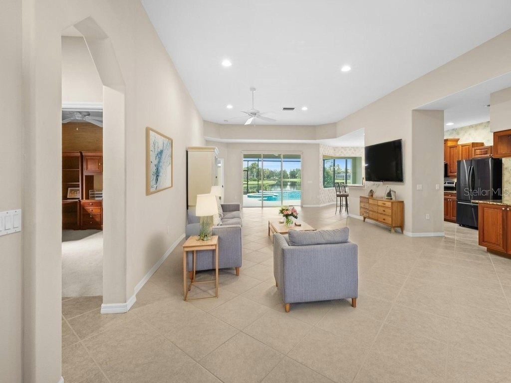 3927 Whispering Oaks Drive North Port FL 34287 D6143338 image8