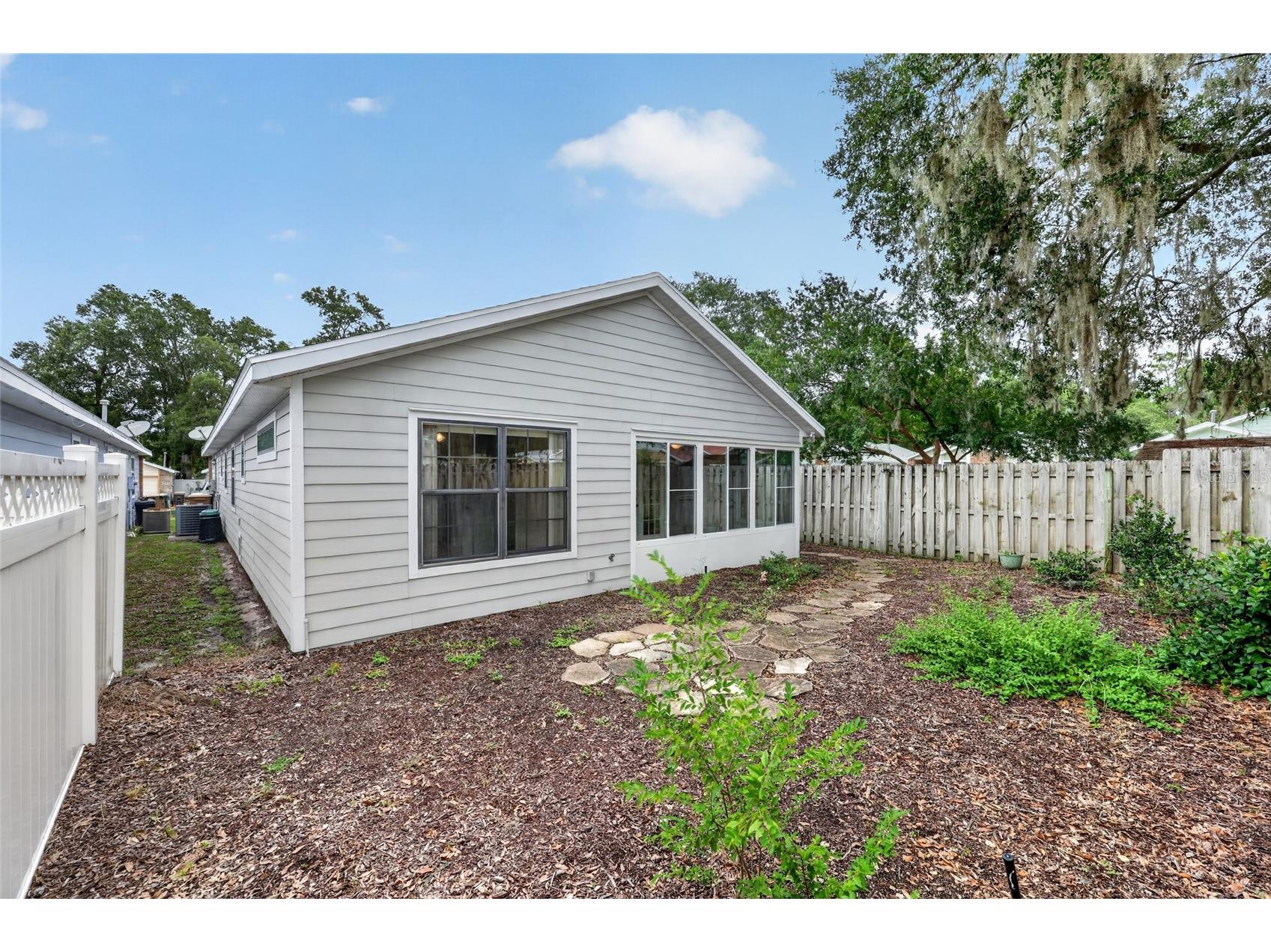 3928 NE 22nd Street Ocala FL 34470 OM728497 image34