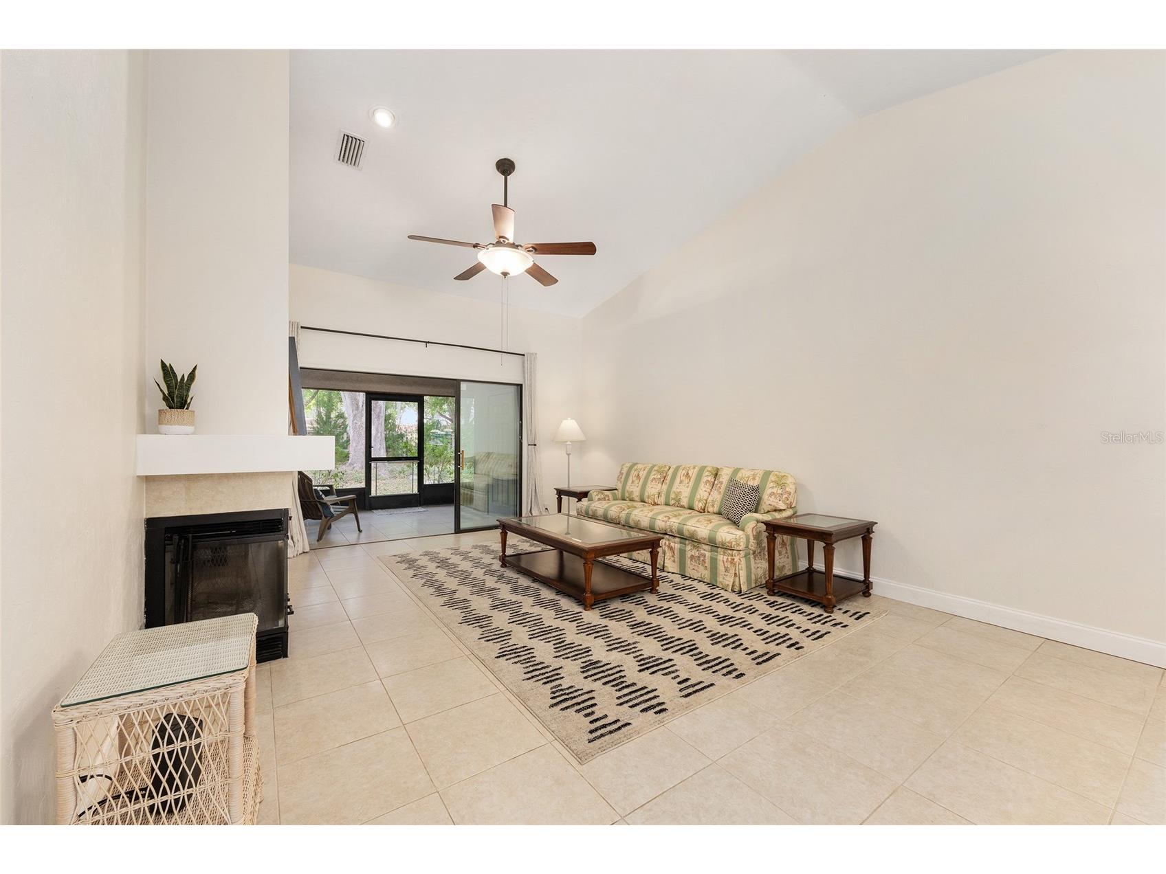 3928 NW 23rd Circle Gainesville FL 32605 GC539127 image10