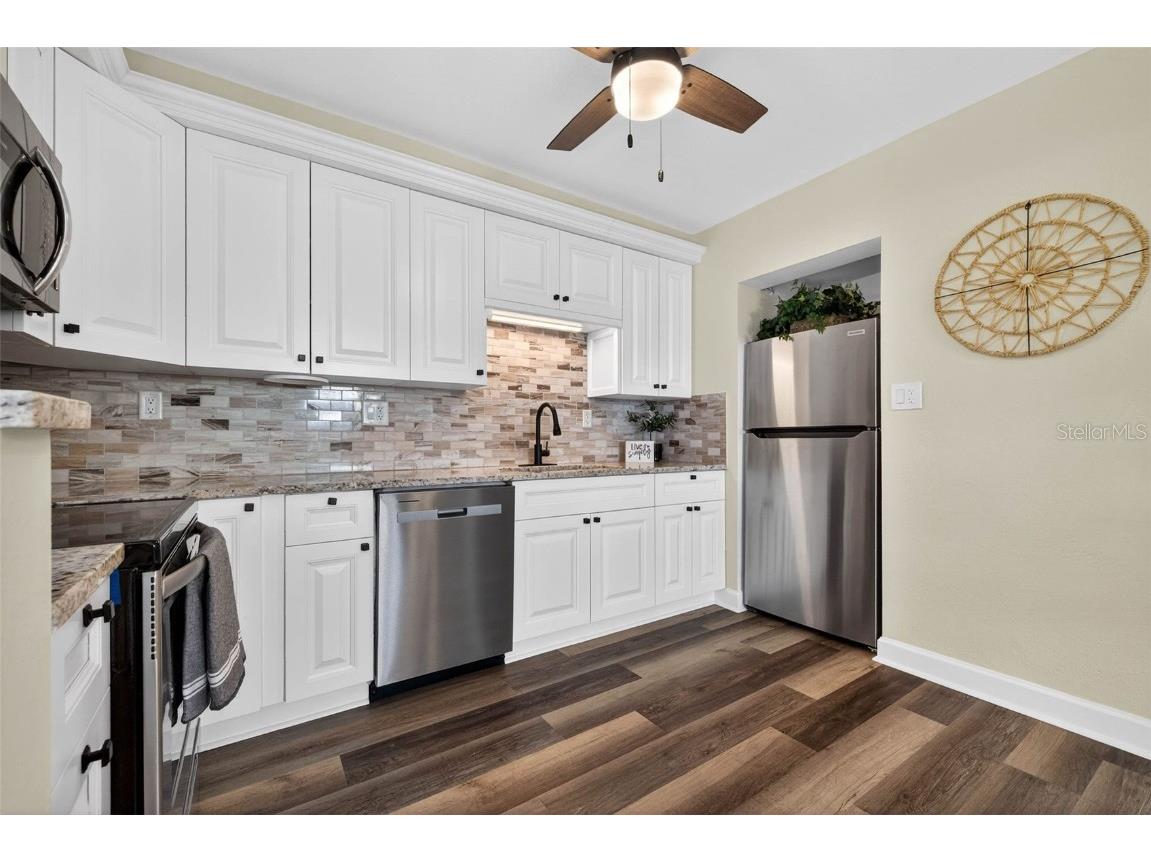 3929 13th Avenue N Saint Petersburg FL 33713 TB8455468 image11