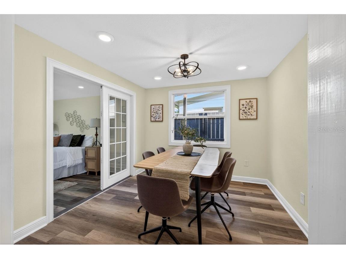 3929 13th Avenue N Saint Petersburg FL 33713 TB8455468 image16