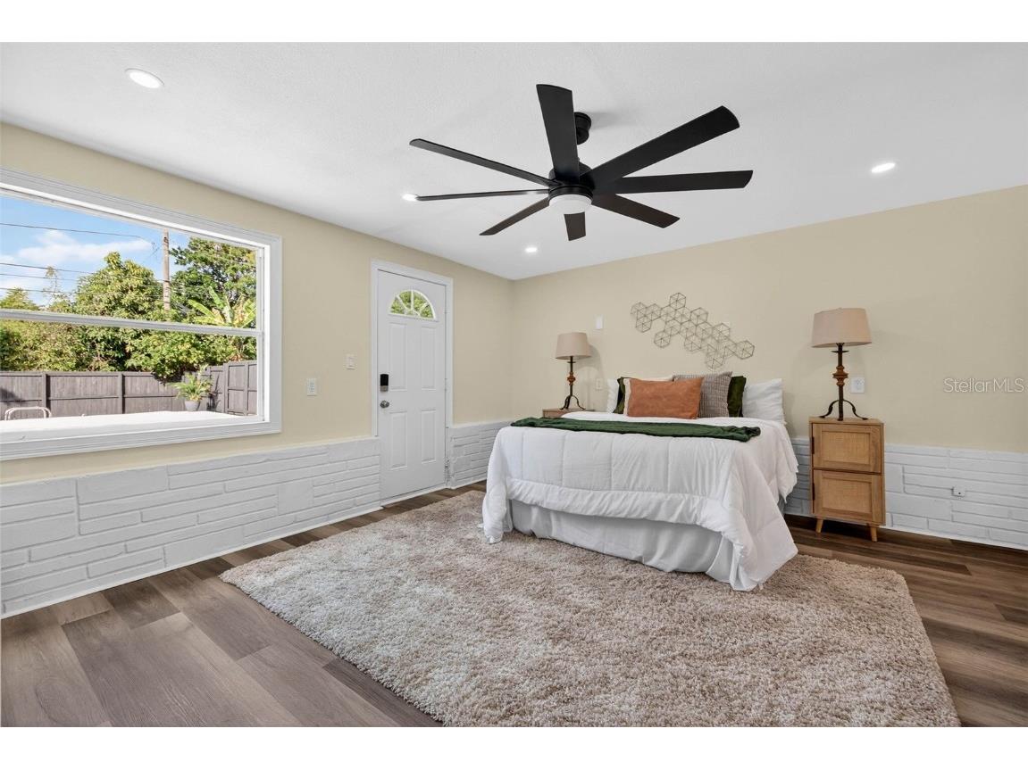 3929 13th Avenue N Saint Petersburg FL 33713 TB8455468 image20