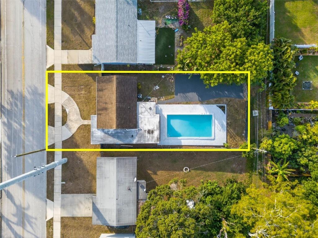 3929 13th Avenue N Saint Petersburg FL 33713 TB8455468 image31