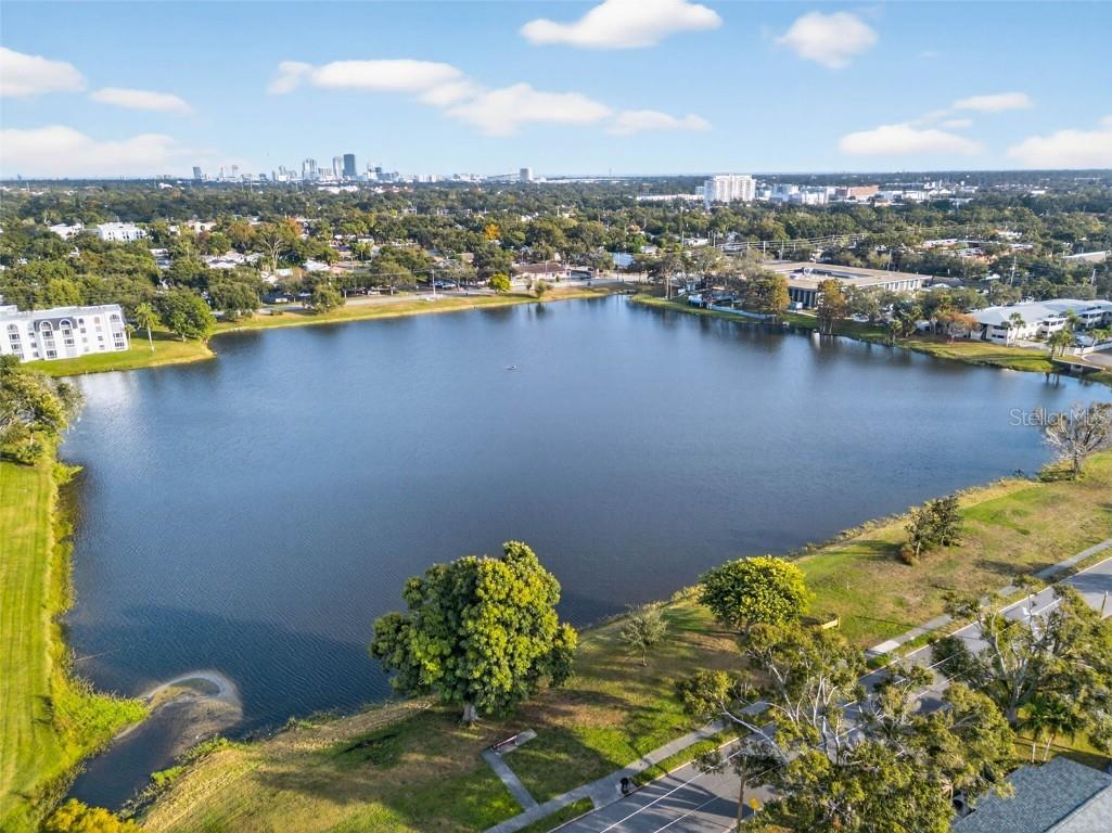 3929 13th Avenue N Saint Petersburg FL 33713 TB8455468 image33