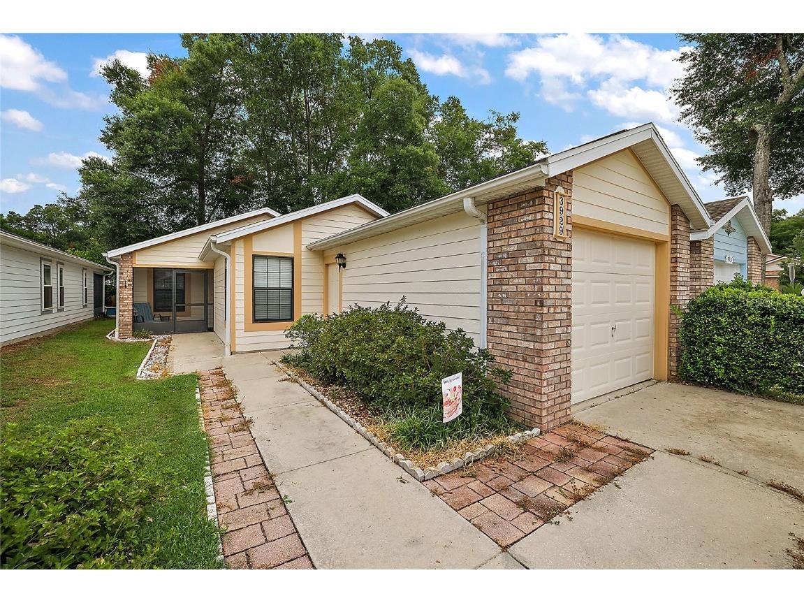 3929 NE 22nd Street Ocala FL 34470 OM681245 image1
