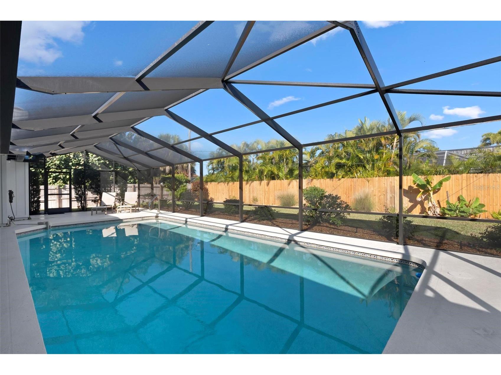 393 Flamingo Drive Venice FL 34285 N6141911 image2