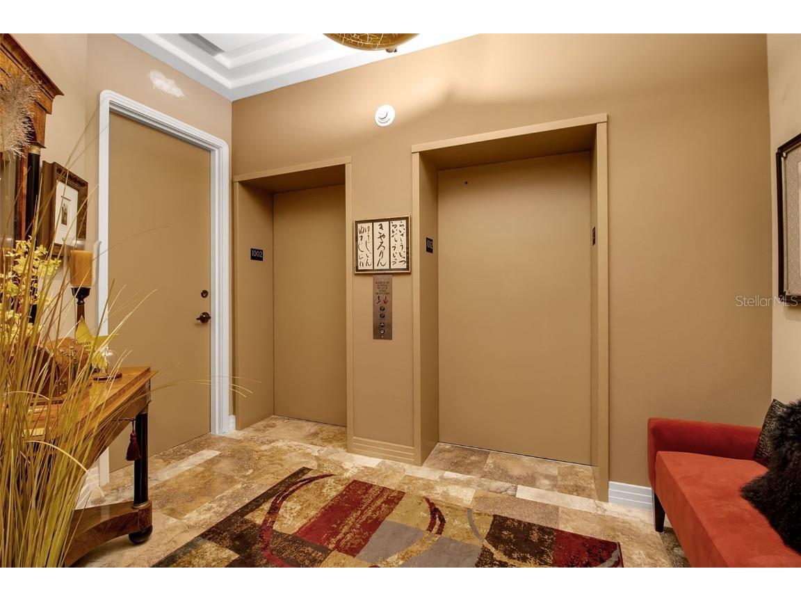 393 N Point Road #1002 Osprey FL 34229 - LITTLE SARA BAY/GULF OF MEXICO A4667964 image3