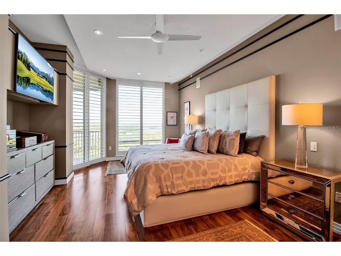 393 N Point Road #1002 Osprey FL 34229 - LITTLE SARA BAY/GULF OF MEXICO A4667964 image63