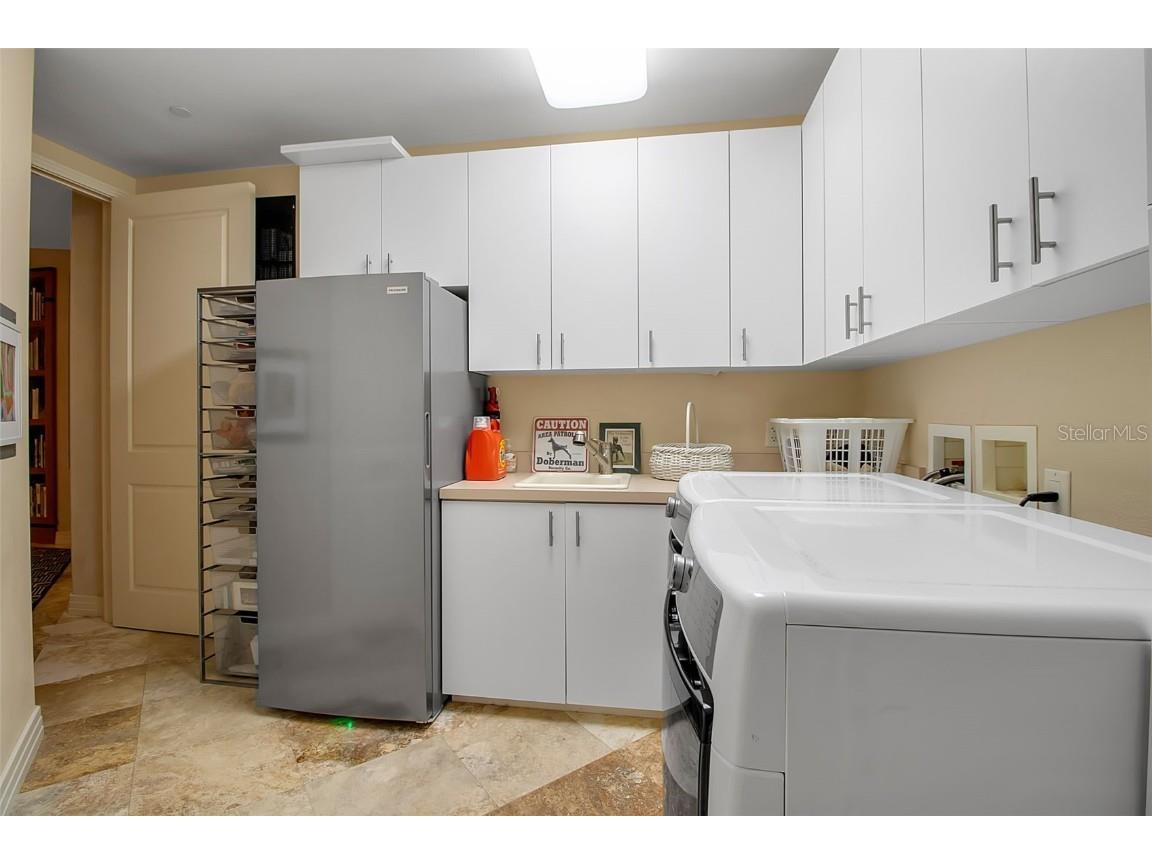 393 N Point Road #1002 Osprey FL 34229 - LITTLE SARA BAY/GULF OF MEXICO A4667964 image71