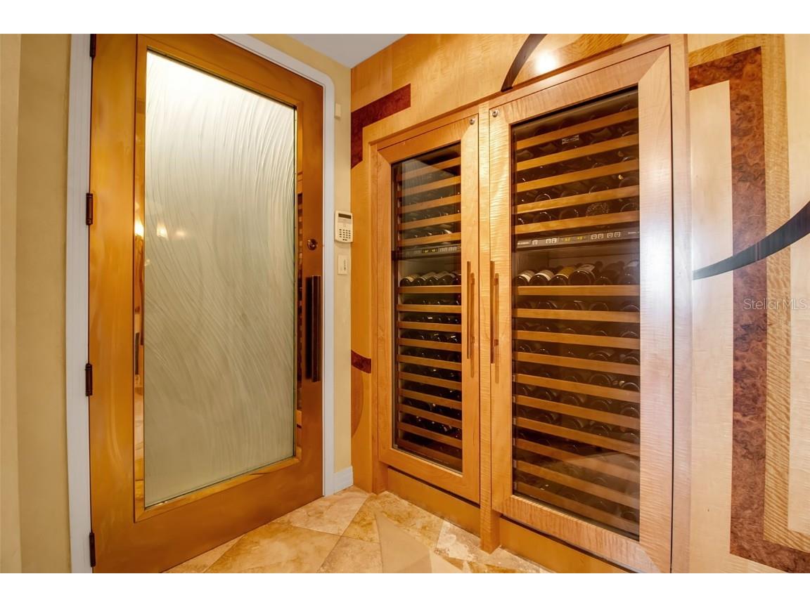 393 N Point Road #1002 Osprey FL 34229 - LITTLE SARA BAY/GULF OF MEXICO A4667964 image9