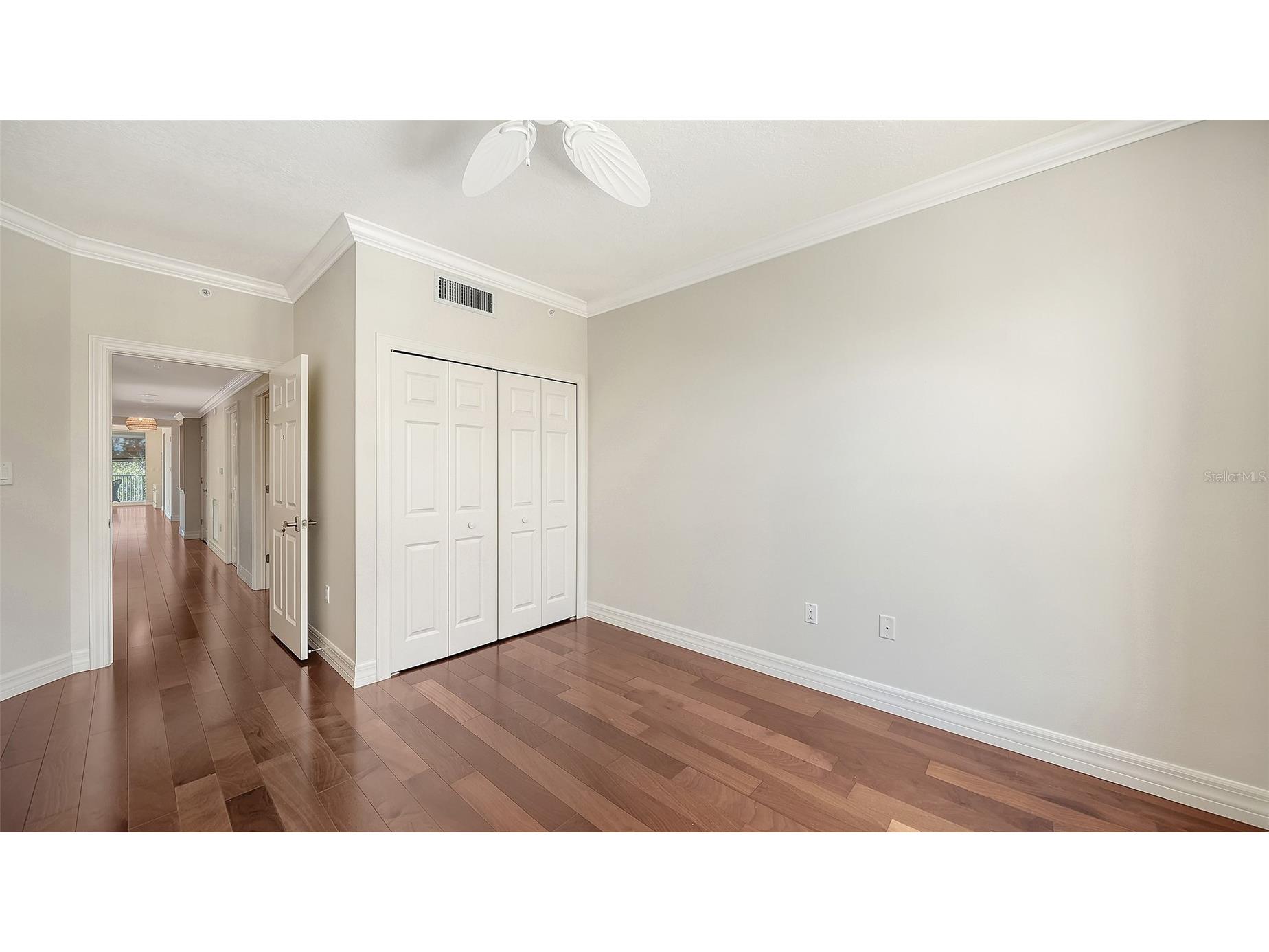 393 N Point Road #301 Osprey FL 34229 A4682548 image35