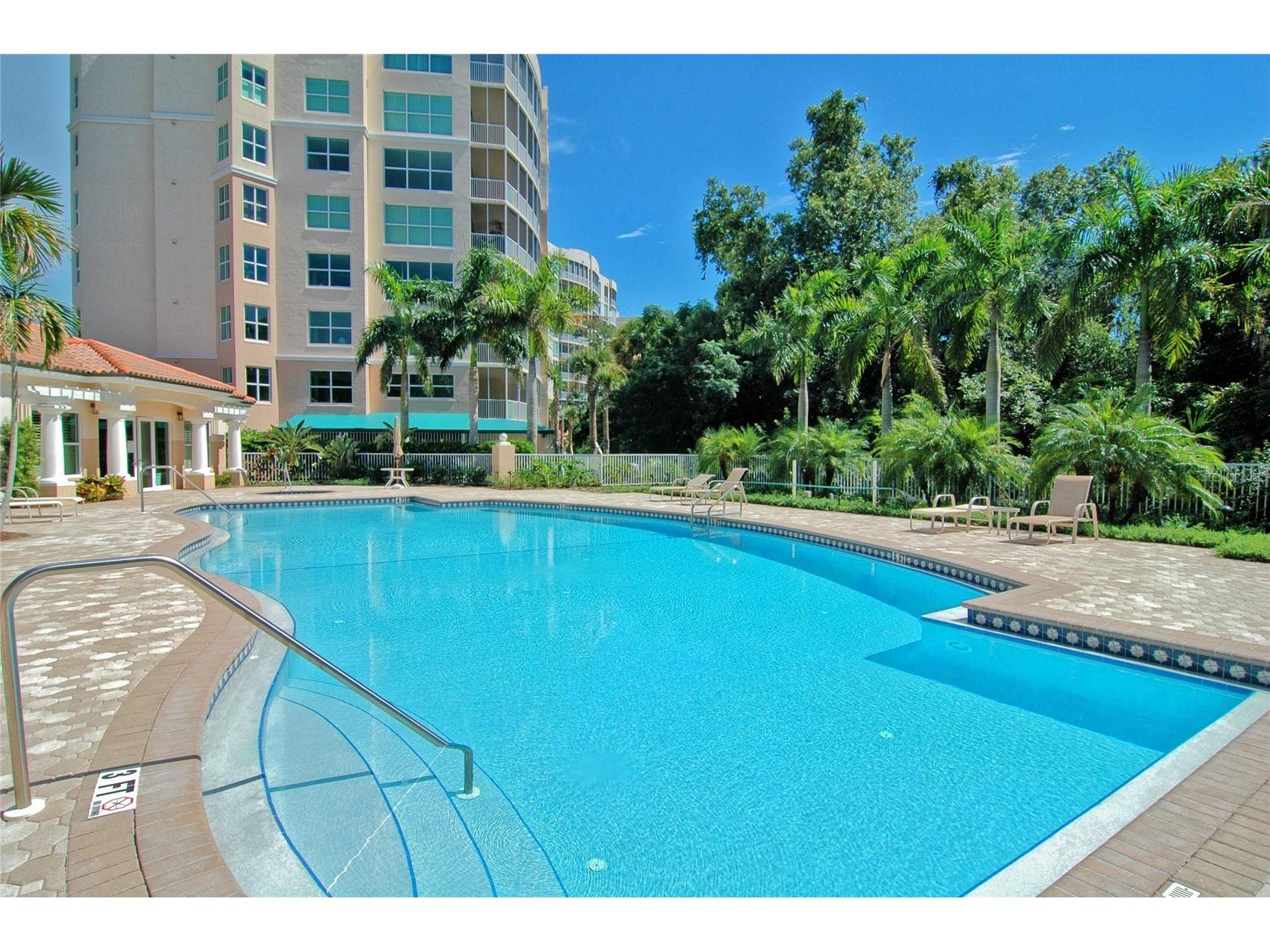 393 N Point Road #301 Osprey FL 34229 A4682548 image41