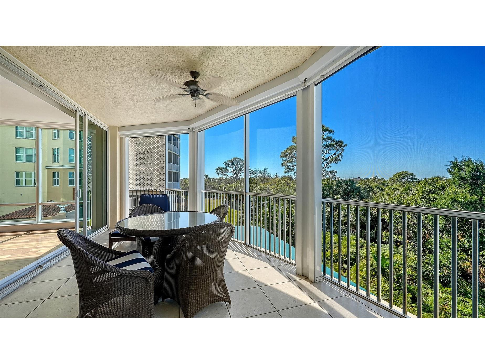 393 N Point Road #301 Osprey FL 34229 A4682548 image5