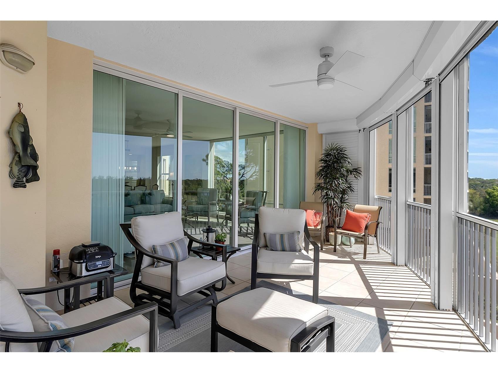 393 N Point Road #401 Osprey FL 34229 - CATFISH CREEK A4686928 image17