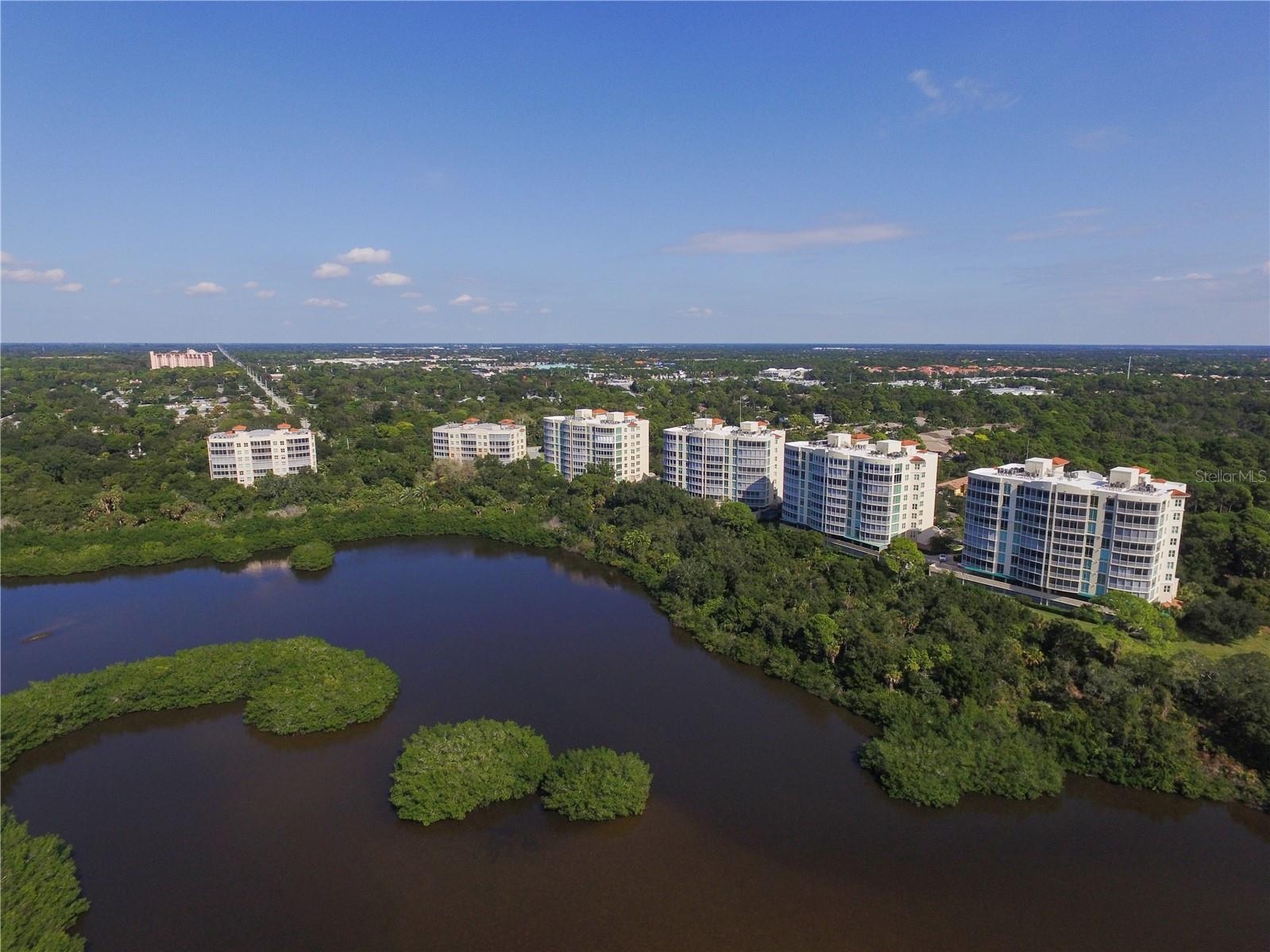 393 N Point Road #401 Osprey FL 34229 - CATFISH CREEK A4686928 image57