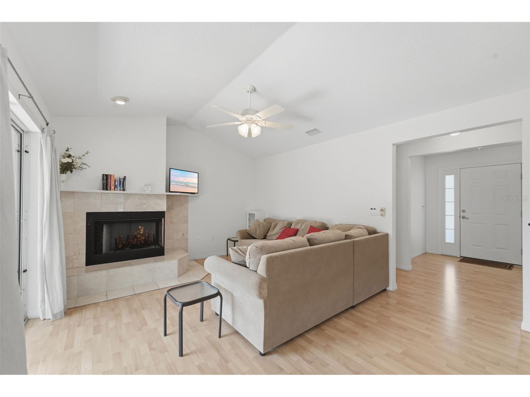 393 S Dexter Avenue Deland FL 32720 V4948759 image12