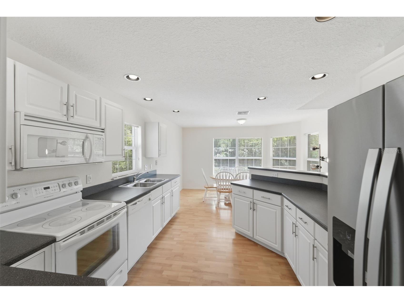 393 S Dexter Avenue Deland FL 32720 V4948759 image18