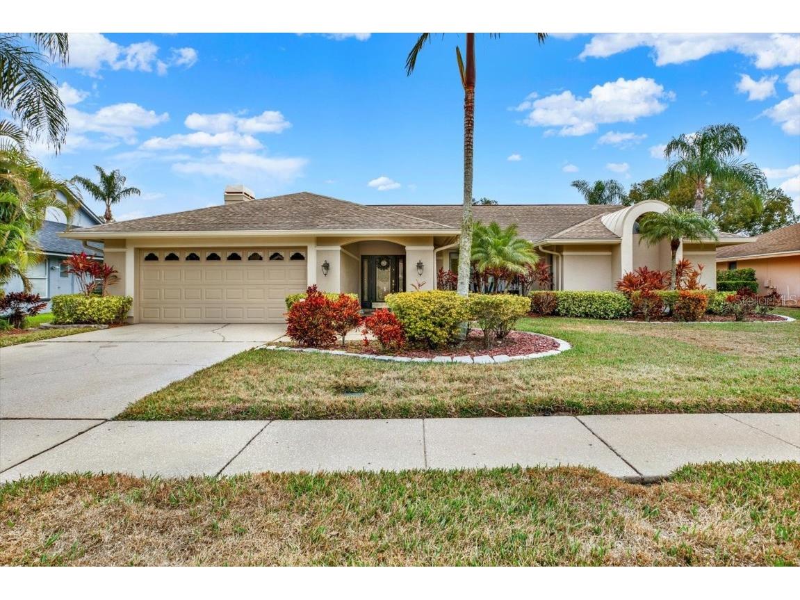 393 Waterford Circle E Tarpon Springs FL 34688 TB8345738 image1