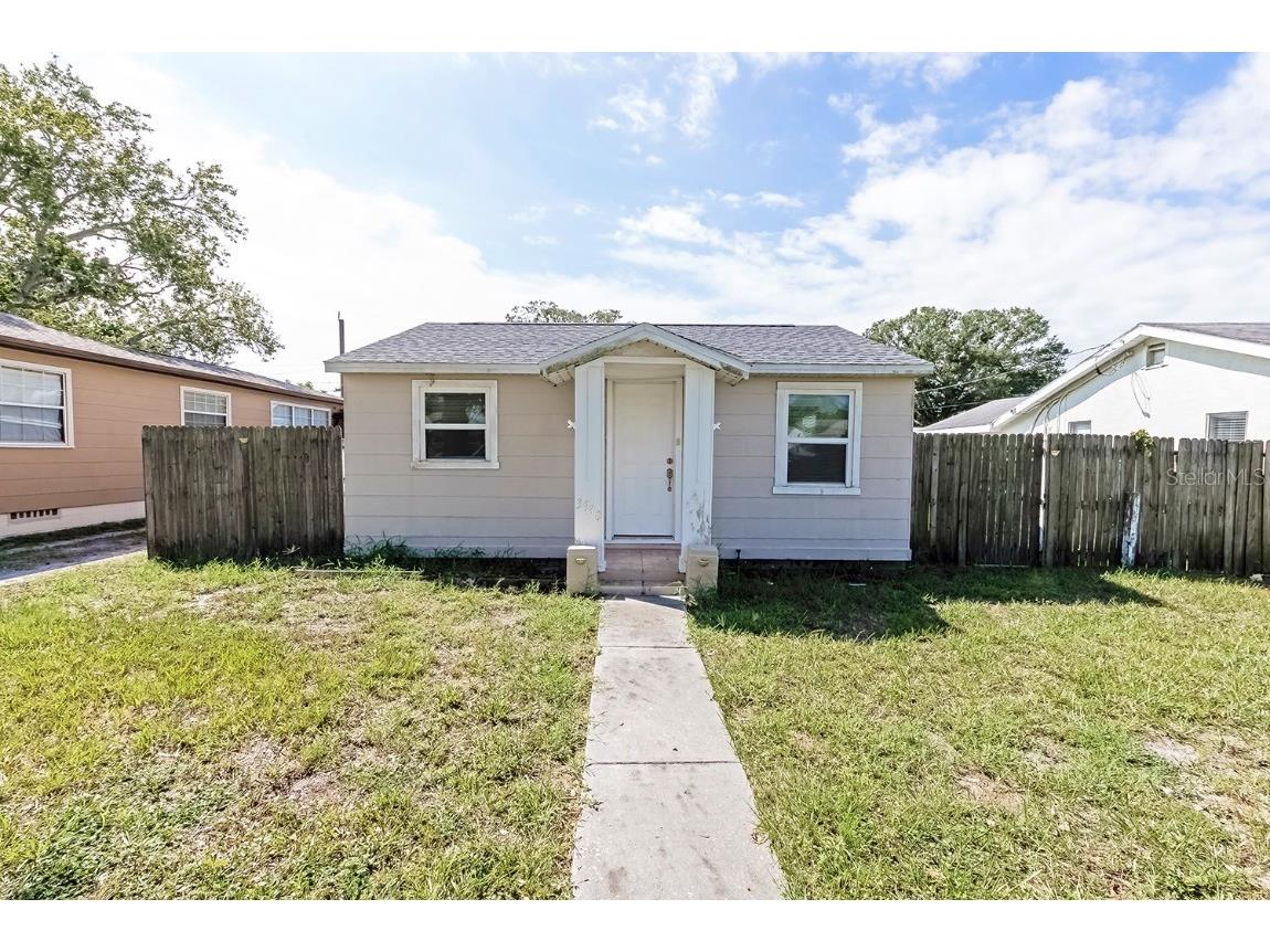 3930 42nd Avenue N Saint Petersburg FL 33714 A4583509 image1