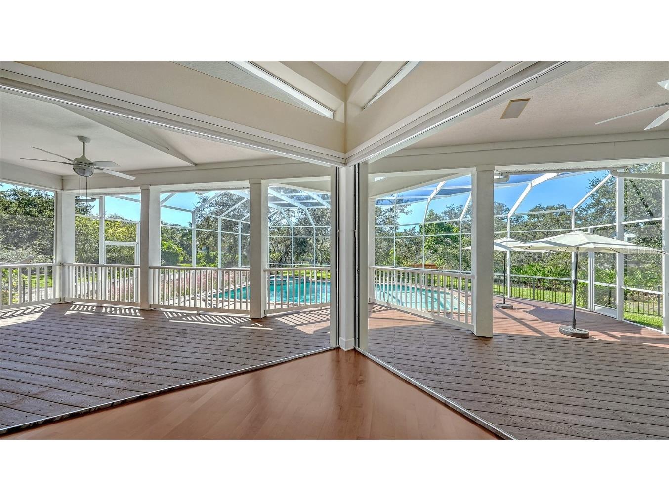 3930 Elysian Woods Lane Sarasota FL 34231 - PHILLIPPI CREEK A4668774 image12