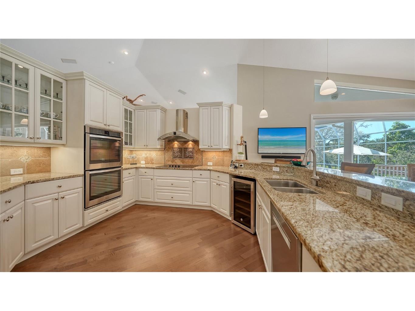 3930 Elysian Woods Lane Sarasota FL 34231 - PHILLIPPI CREEK A4668774 image18