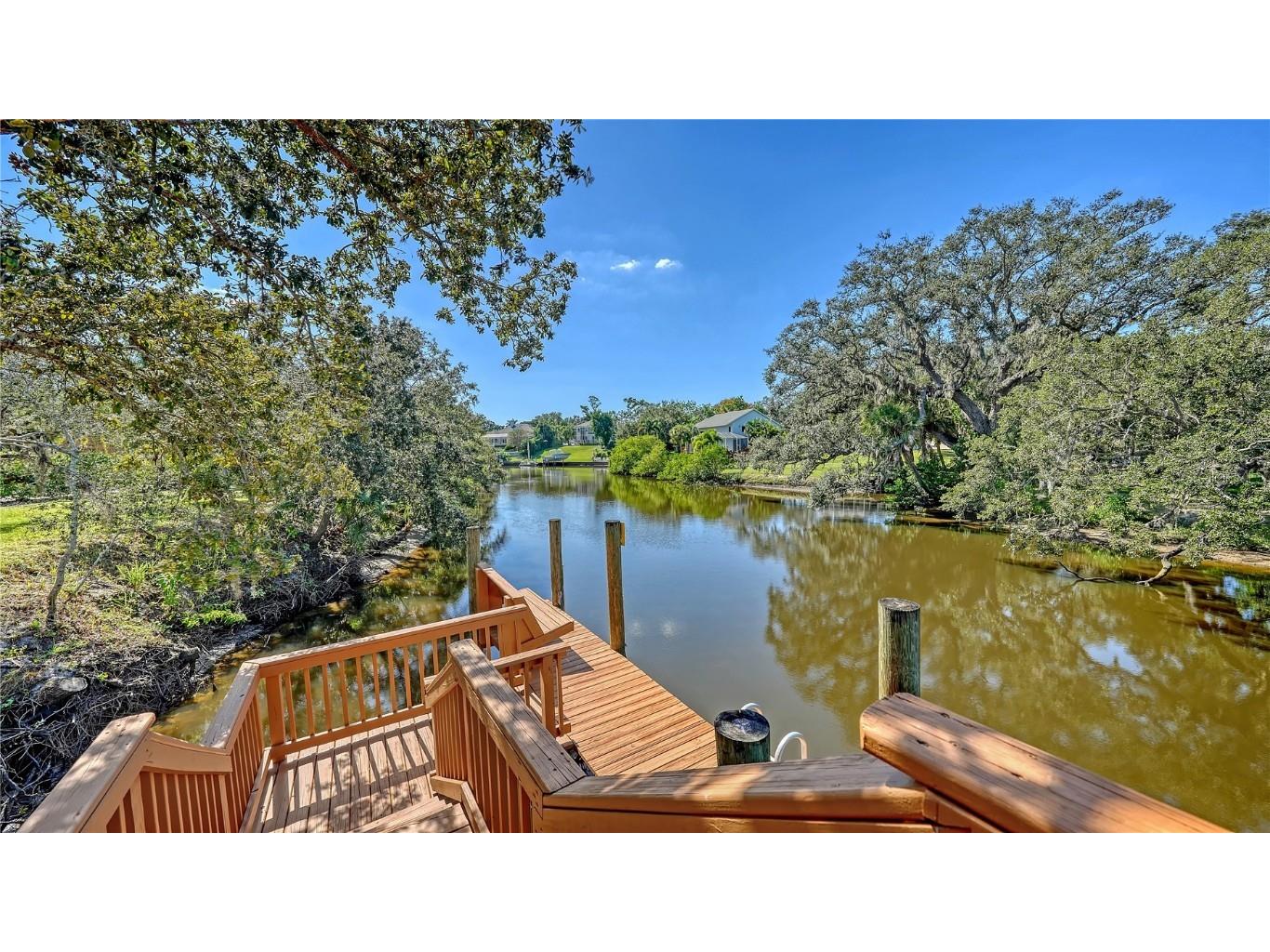 3930 Elysian Woods Lane Sarasota FL 34231 - PHILLIPPI CREEK A4668774 image37