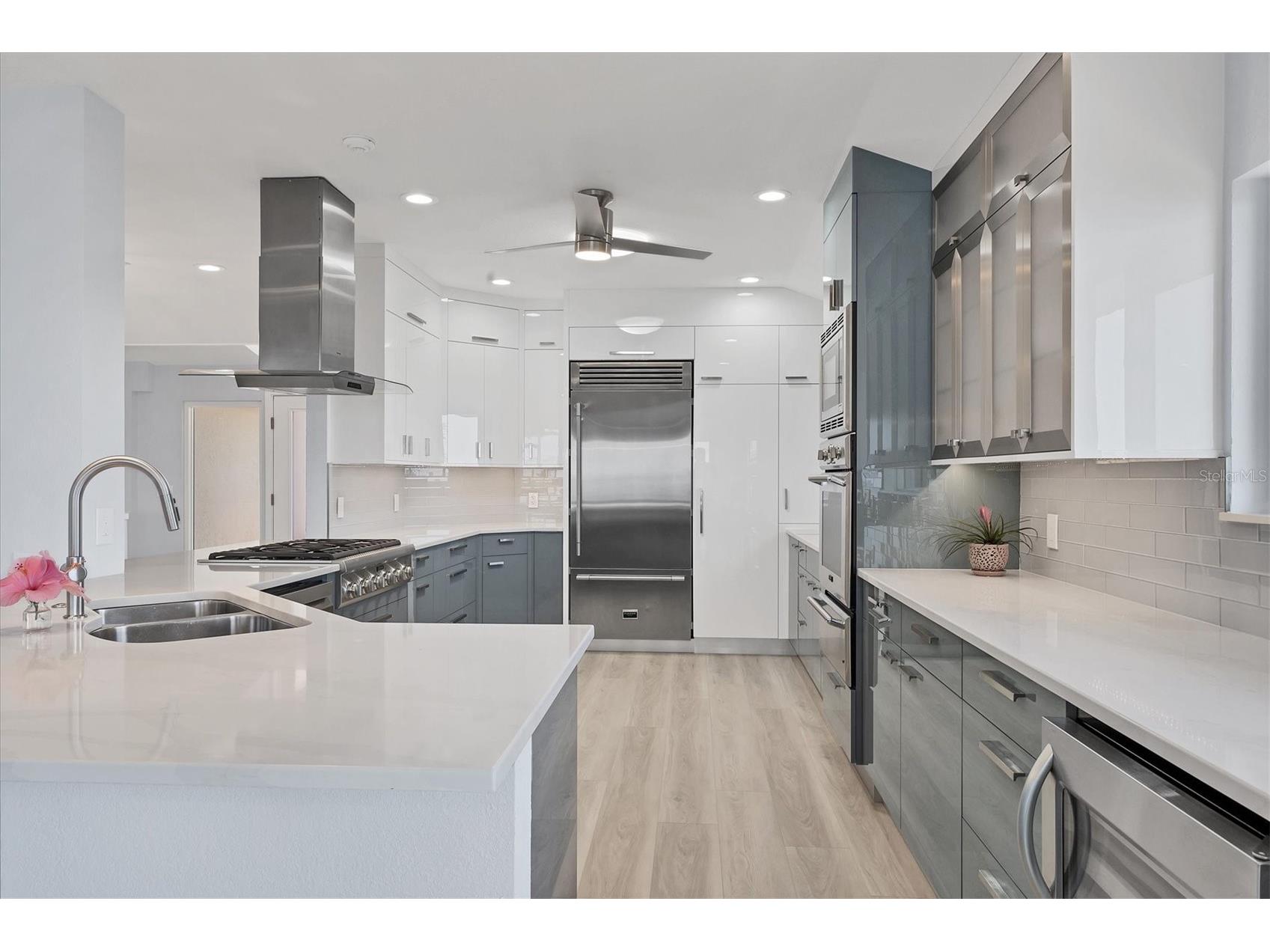 3931 Bay Shore Road Sarasota FL 34234 - SARASOTA BAY A4649616 image13