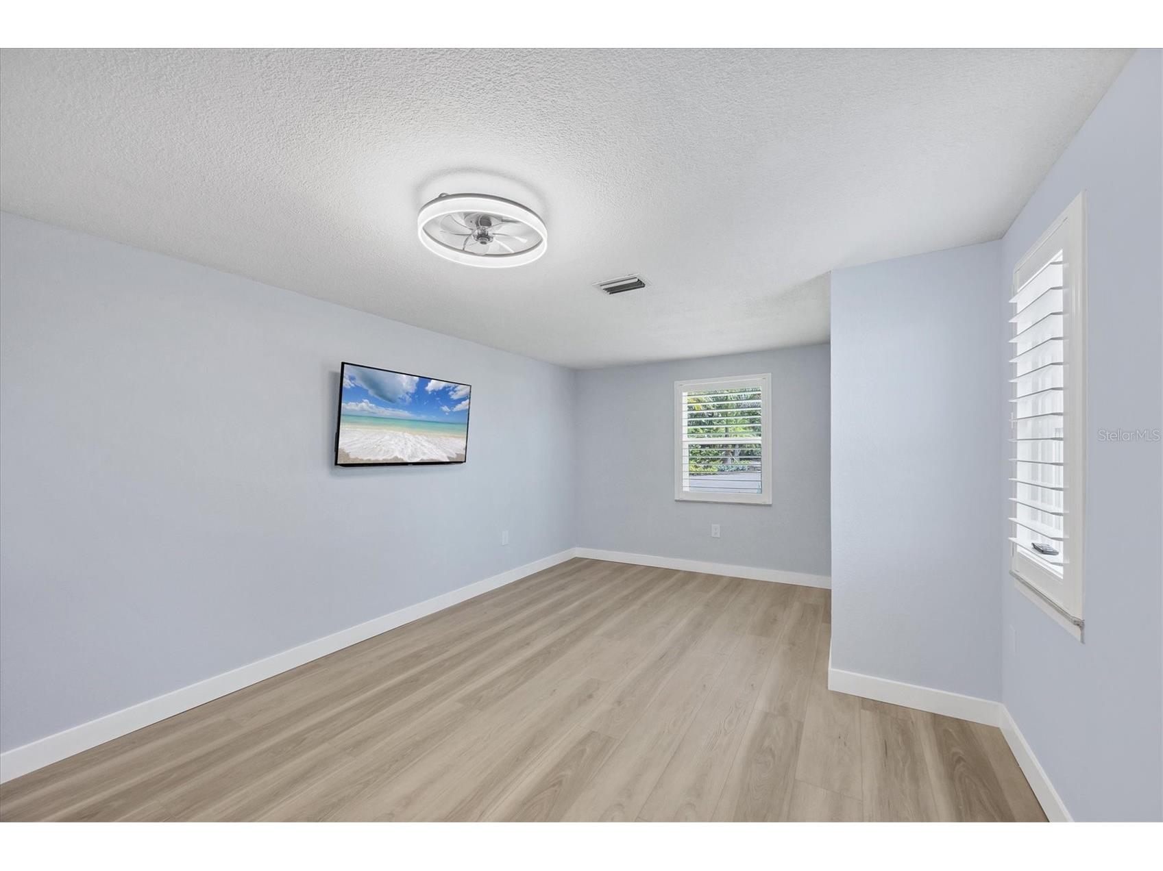 3931 Bay Shore Road Sarasota FL 34234 - SARASOTA BAY A4649616 image31