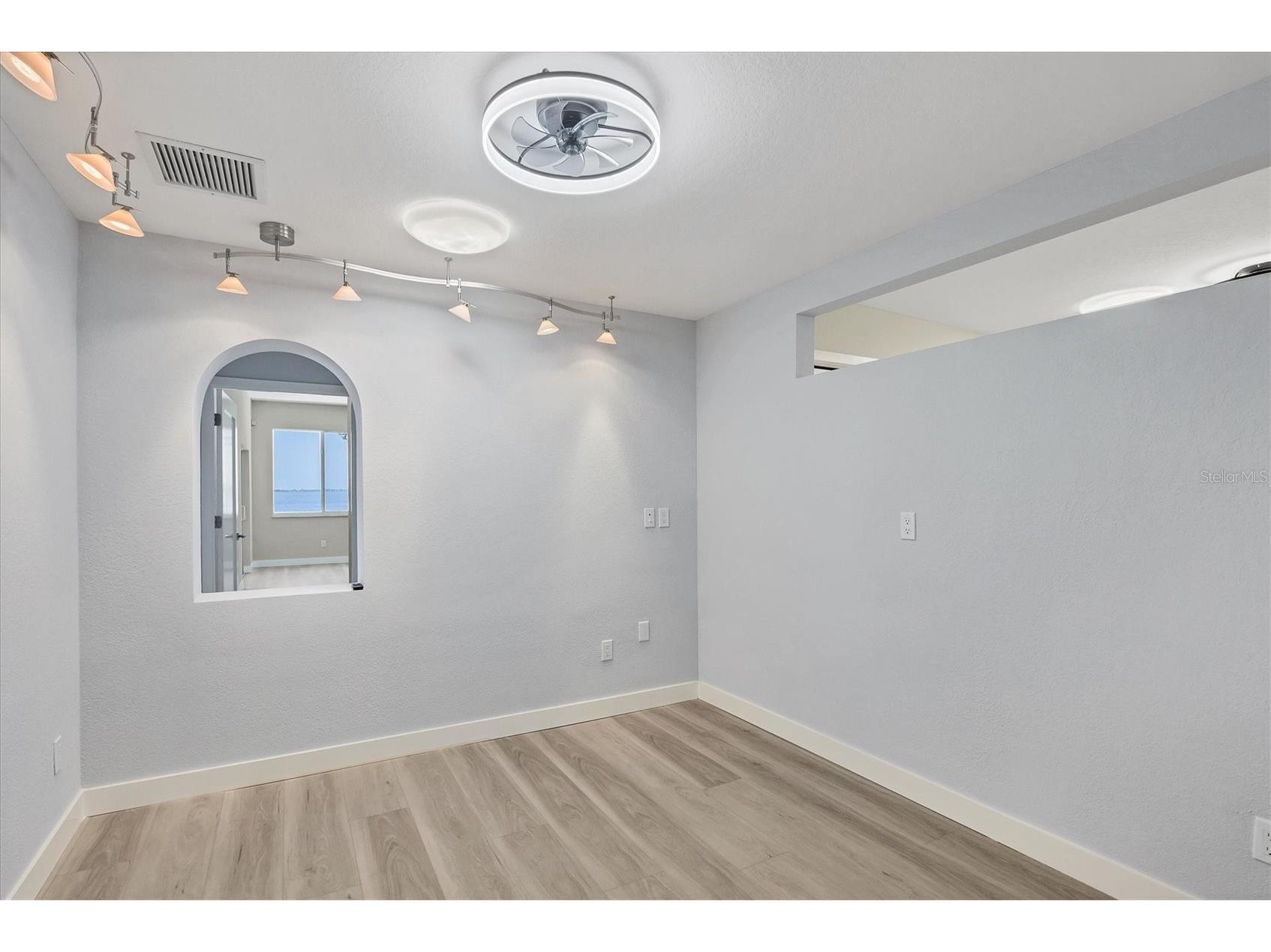 3931 Bay Shore Road Sarasota FL 34234 - SARASOTA BAY A4649616 image39