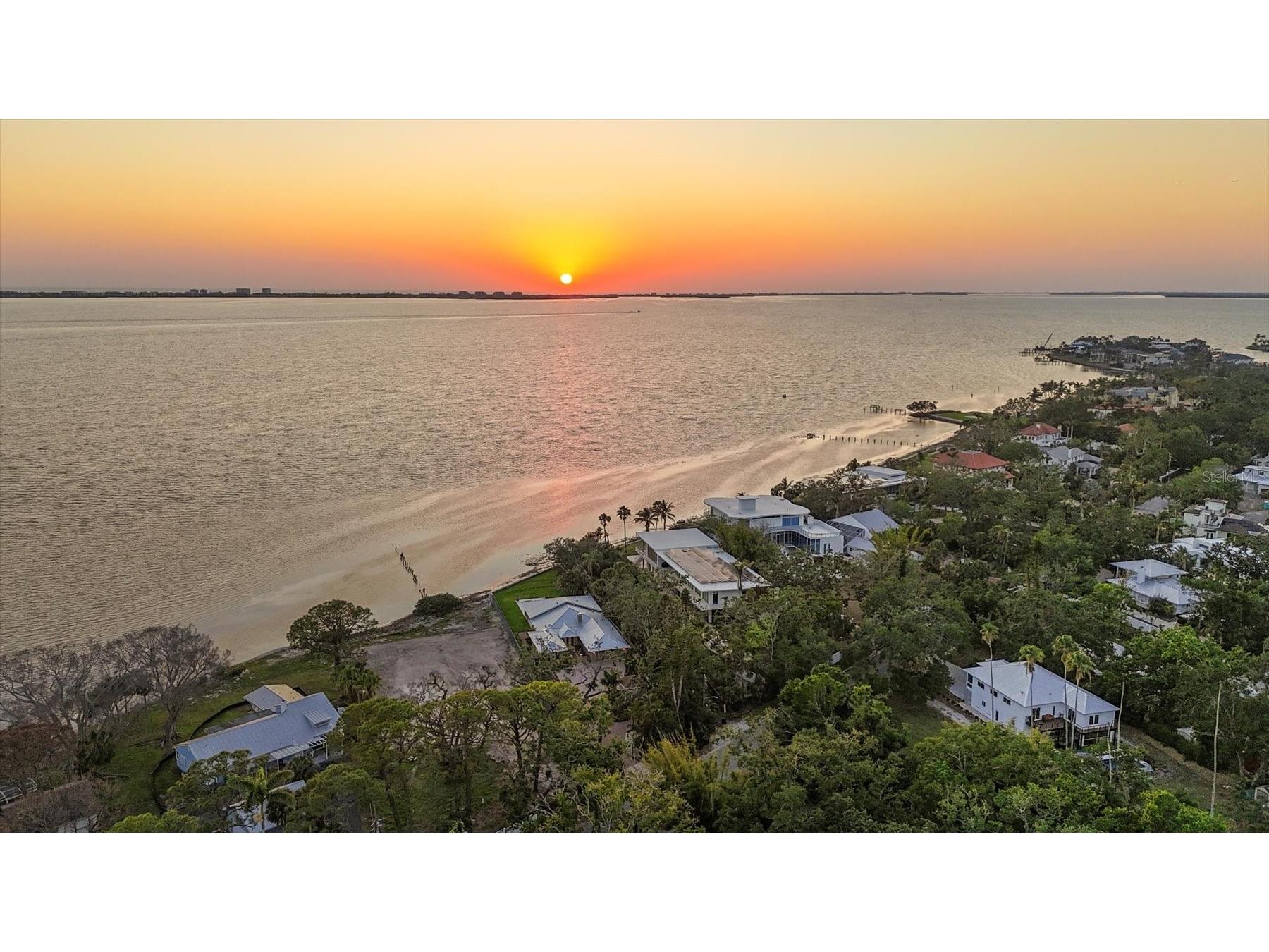 3931 Bay Shore Road Sarasota FL 34234 - SARASOTA BAY A4649616 image4